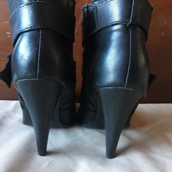 ALDO Black Ankle Booties - Picture 8 of 8